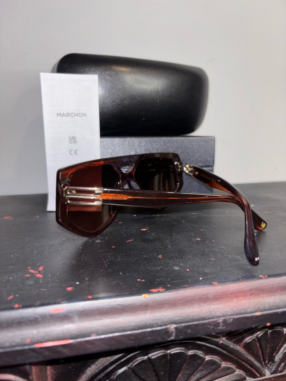 Victoria Beckham Made in Italy Brown Bridge Sunglasses NWT - Picture 2 of 6